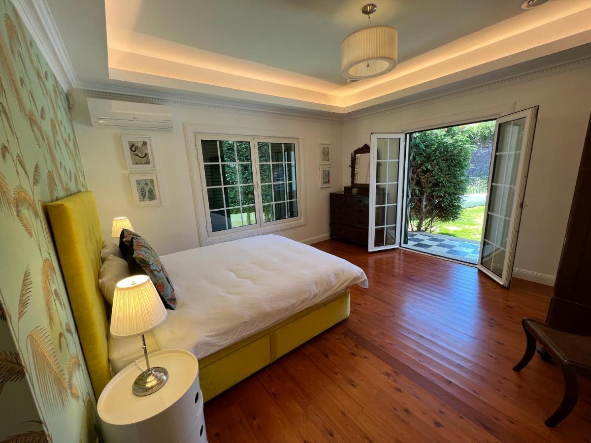 Casa Roc Madeira - 5 Bedrooms - Ocean And Views - Private Heated Pool Villaer